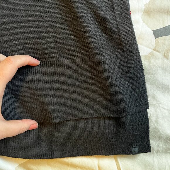 Lululemon oversized cashmere hooded slit-sided T shirt size M/L black - Picture 6 of 8